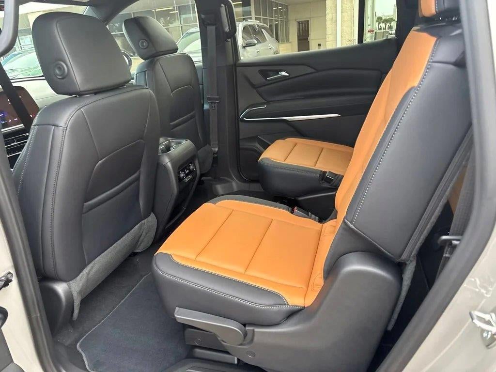 2027 Chevrolet Traverse Z71 - Photo 25