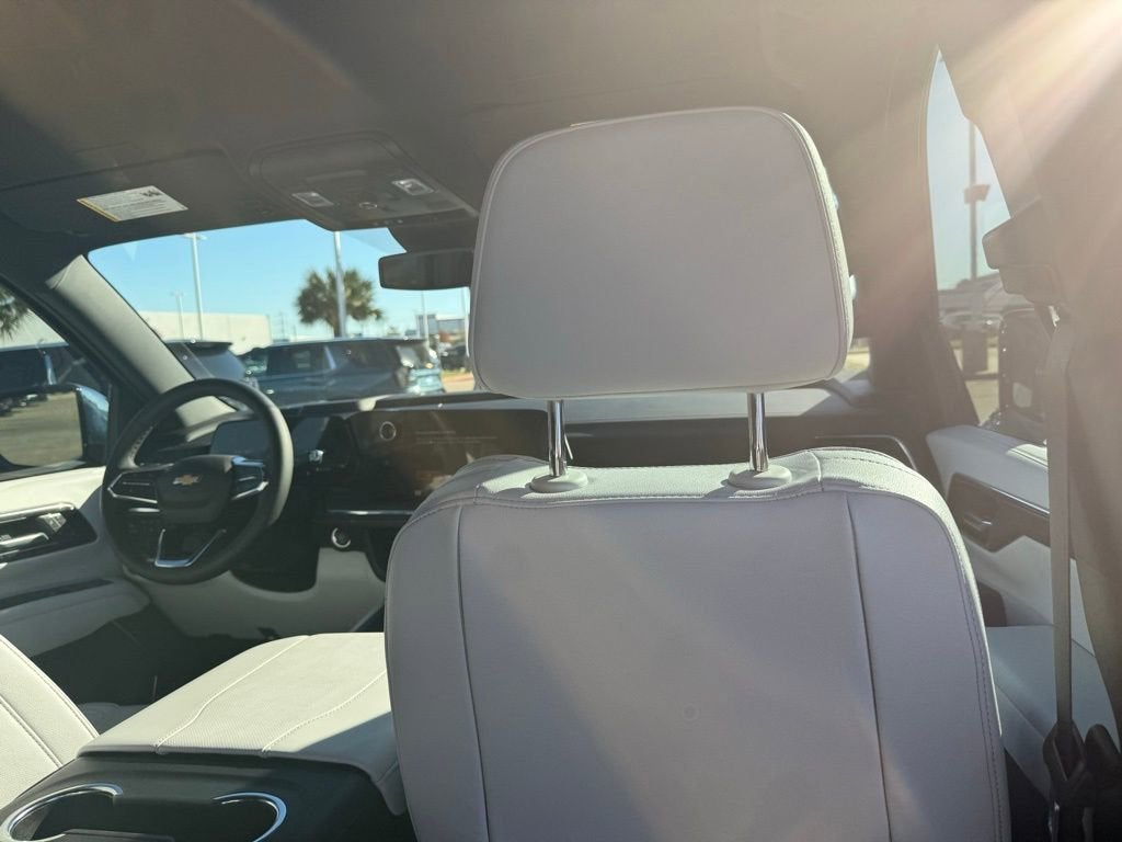 2025 Chevrolet Suburban Premier