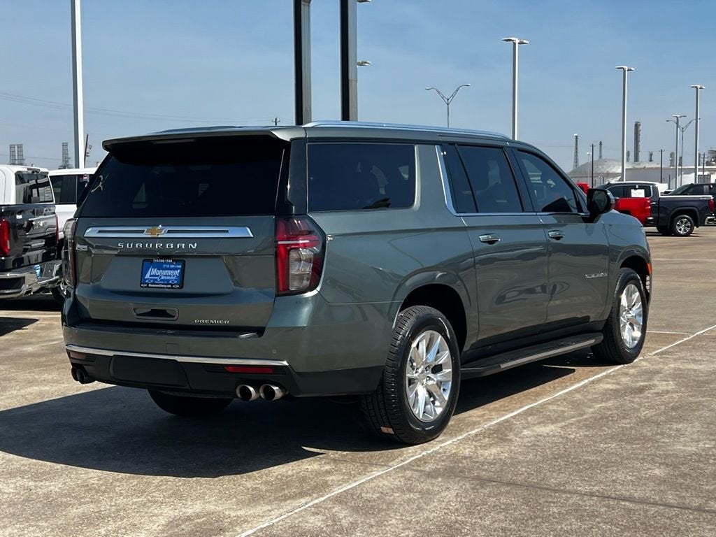 2023 Chevrolet Suburban Premier