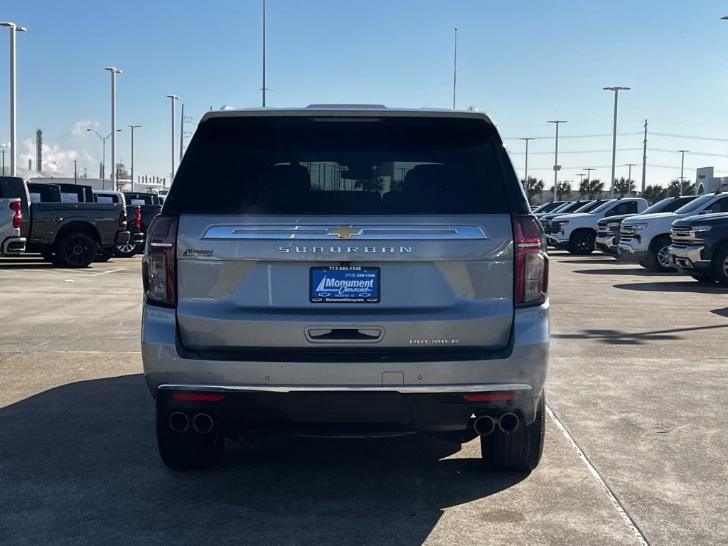 2023 Chevrolet Suburban Premier