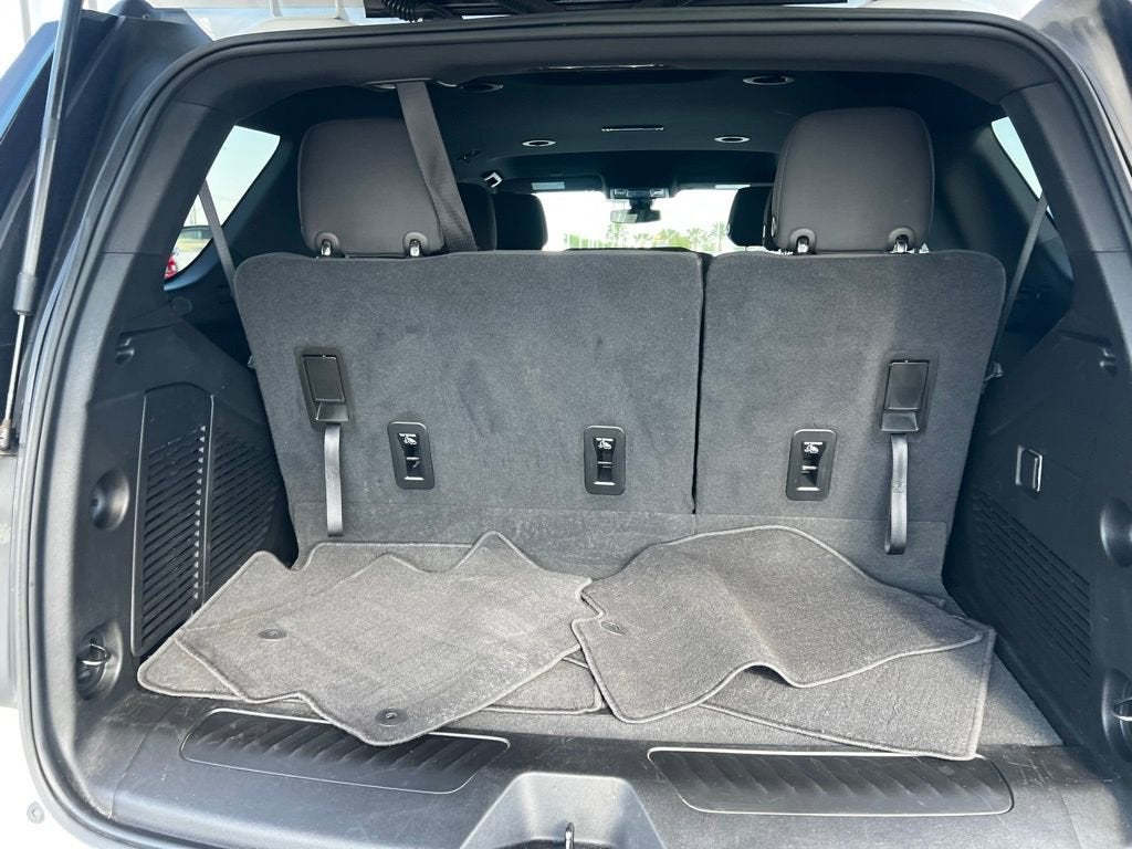 2022 Chevrolet Tahoe LS