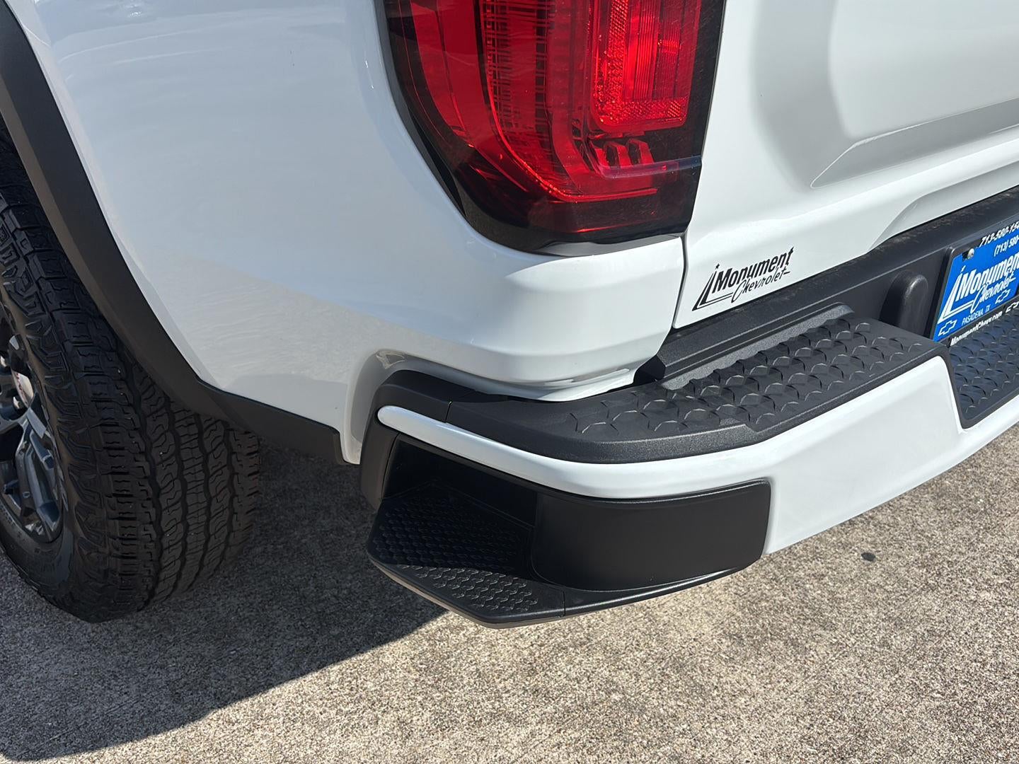 2024 GMC Canyon Elevation