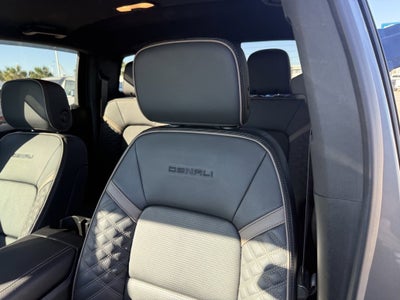 2023 GMC Canyon Denali