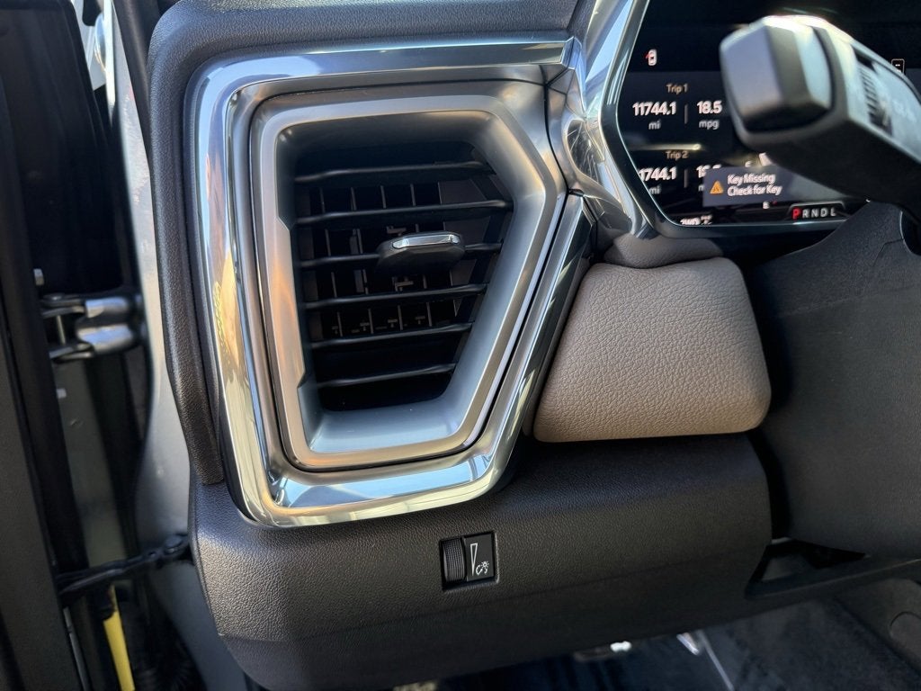 2023 GMC Canyon Denali