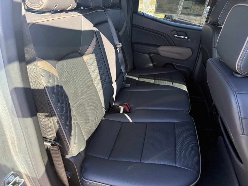 2023 GMC Canyon Denali