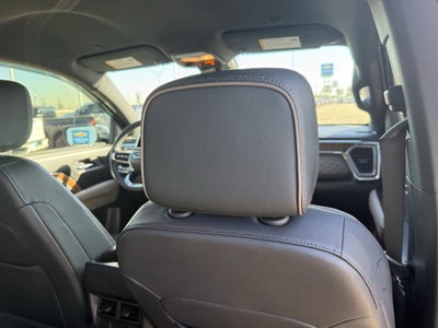 2023 GMC Canyon Denali