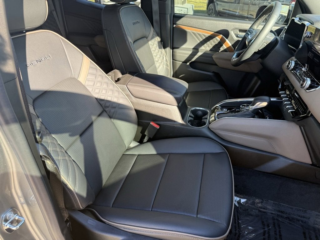 2023 GMC Canyon Denali