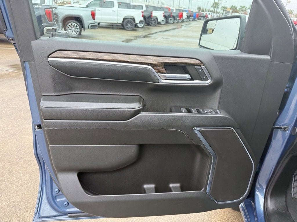 2024 GMC Sierra 1500 SLE