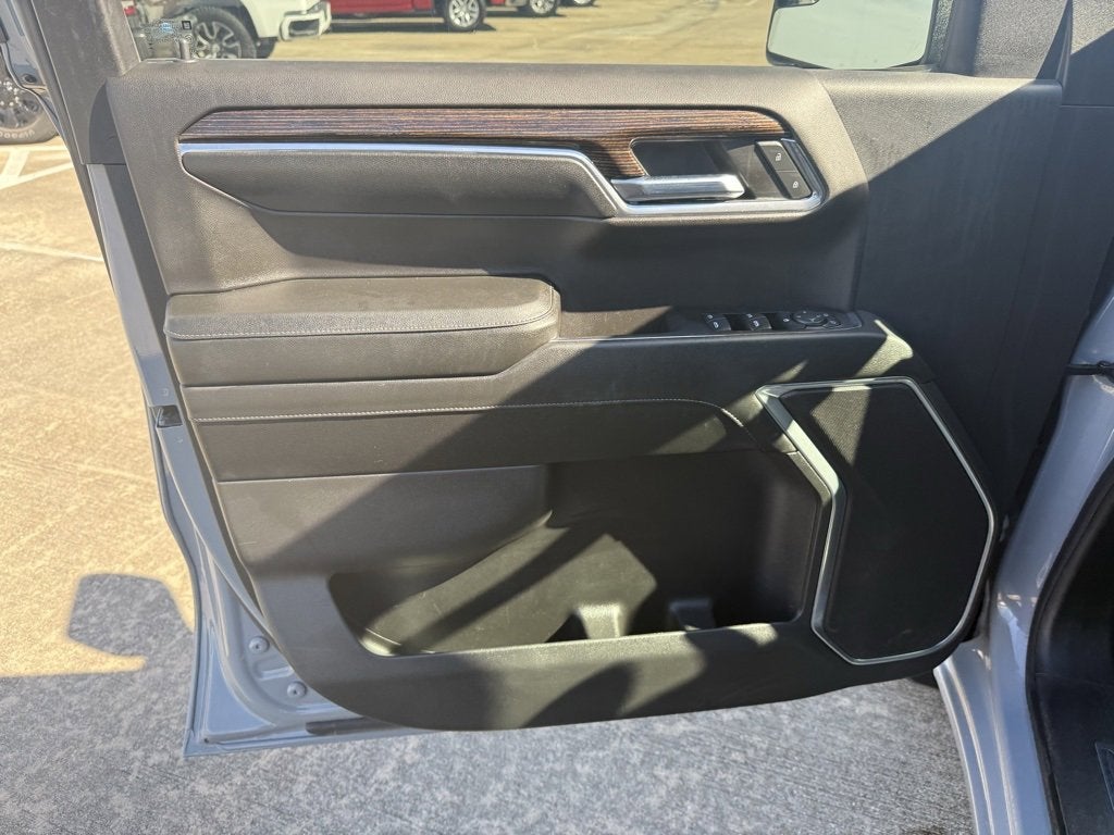 2024 GMC Sierra 1500 SLE