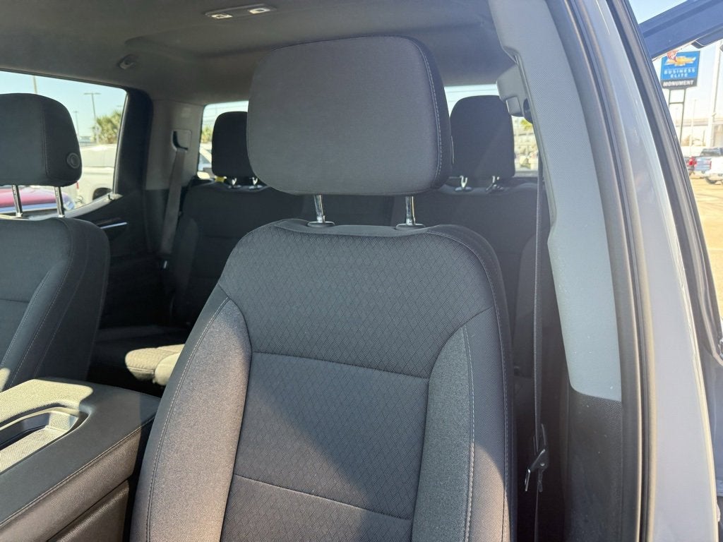 2024 GMC Sierra 1500 SLE