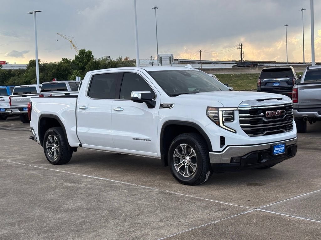 2024 GMC Sierra 1500 SLT