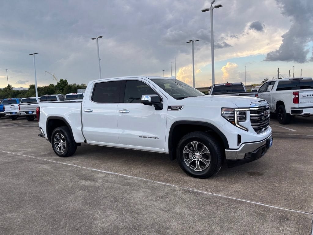 2024 GMC Sierra 1500 SLT