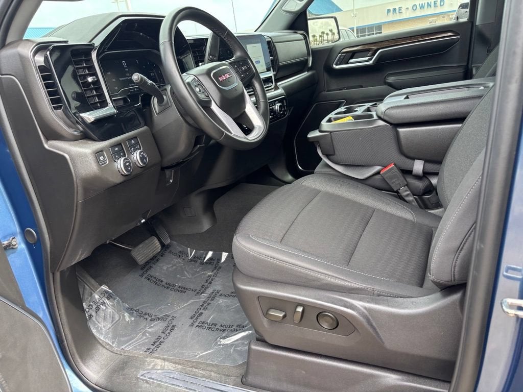 2024 GMC Sierra 1500 SLE