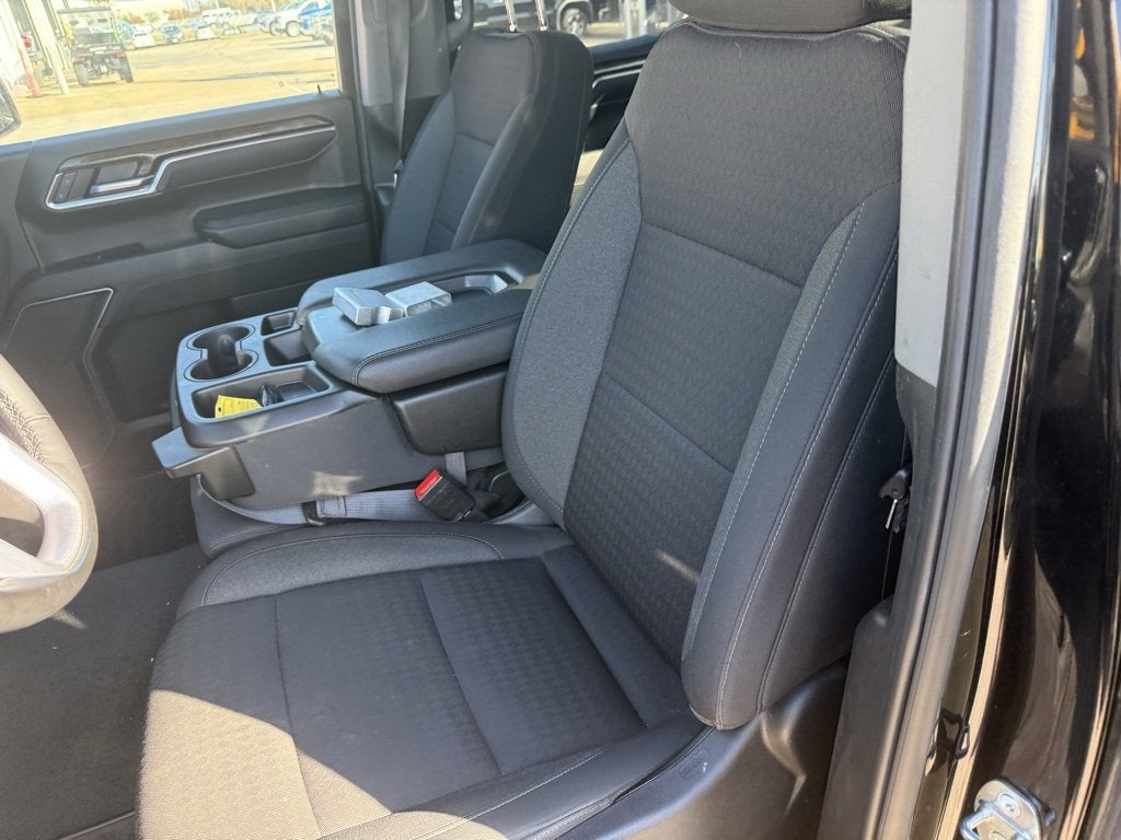 2024 GMC Sierra 1500 SLE