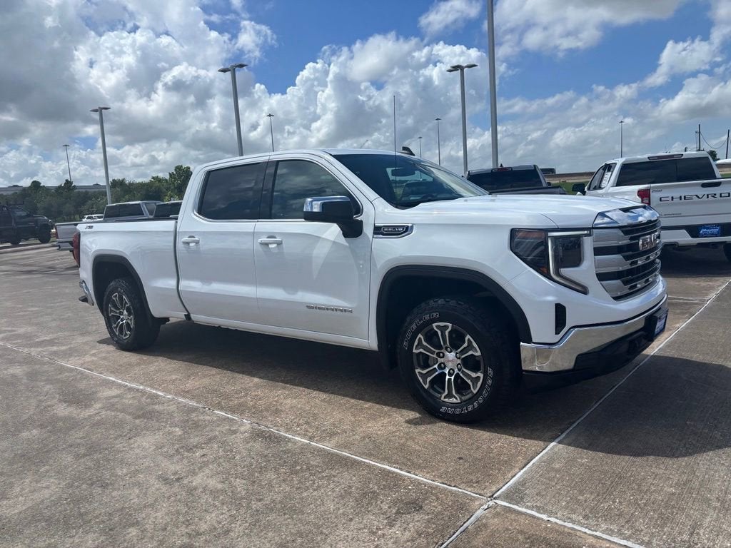 2024 GMC Sierra 1500 SLE