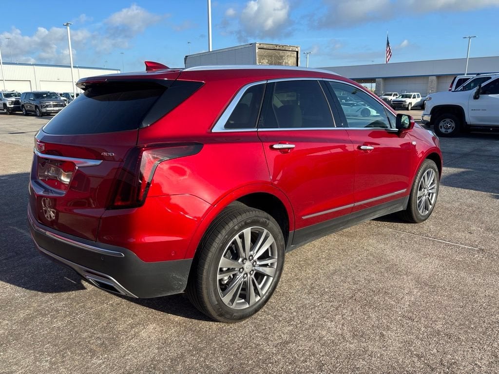 2025 Cadillac XT5 Premium Luxury