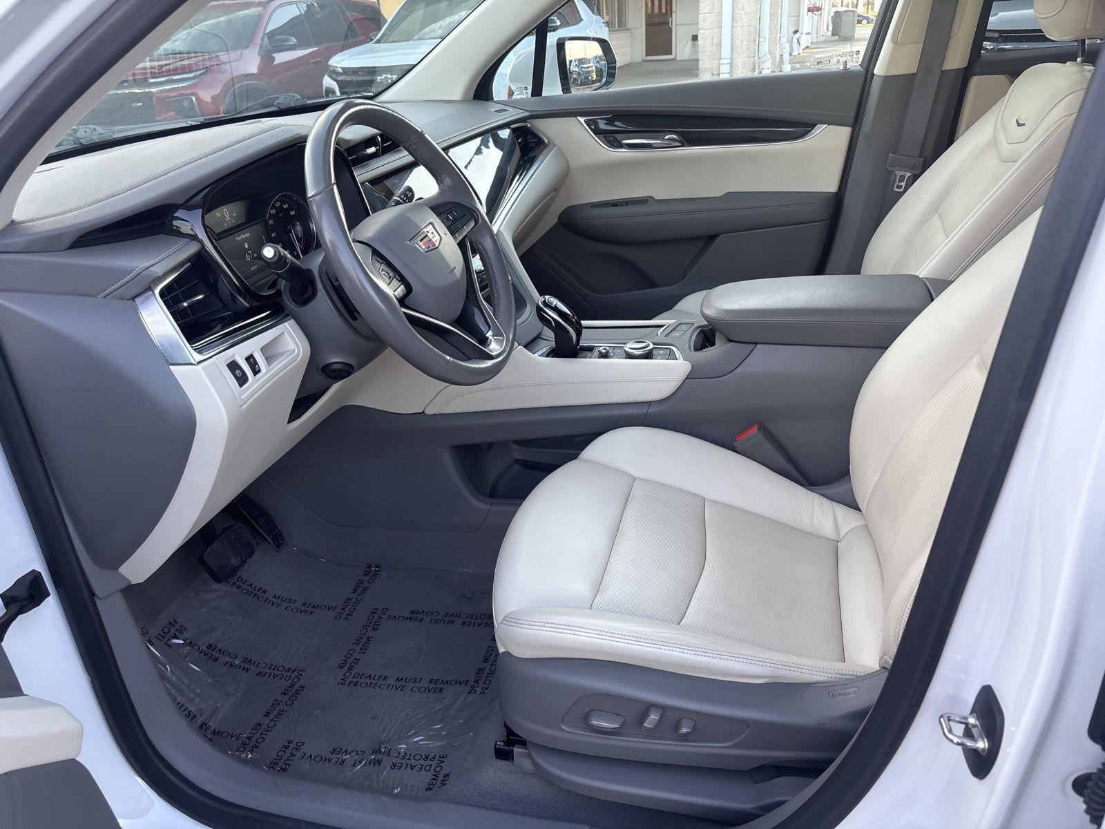 2022 Cadillac XT6 Premium Luxury