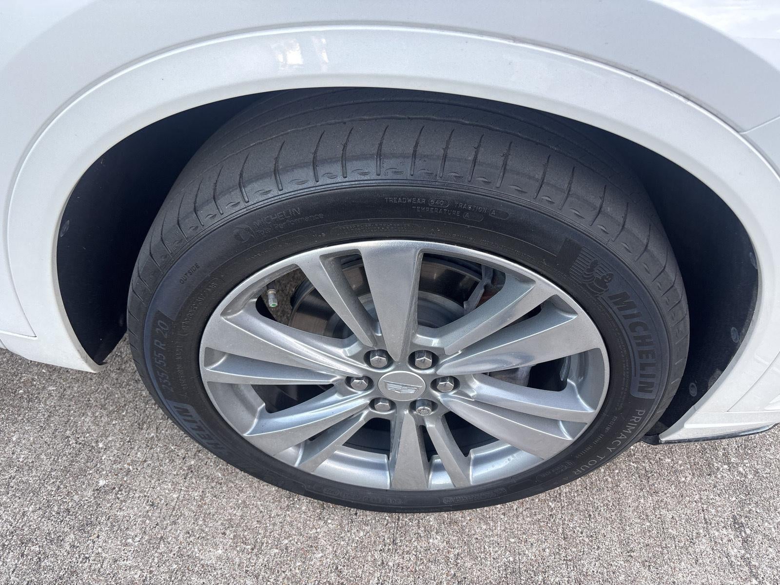 2022 Cadillac XT6 Premium Luxury