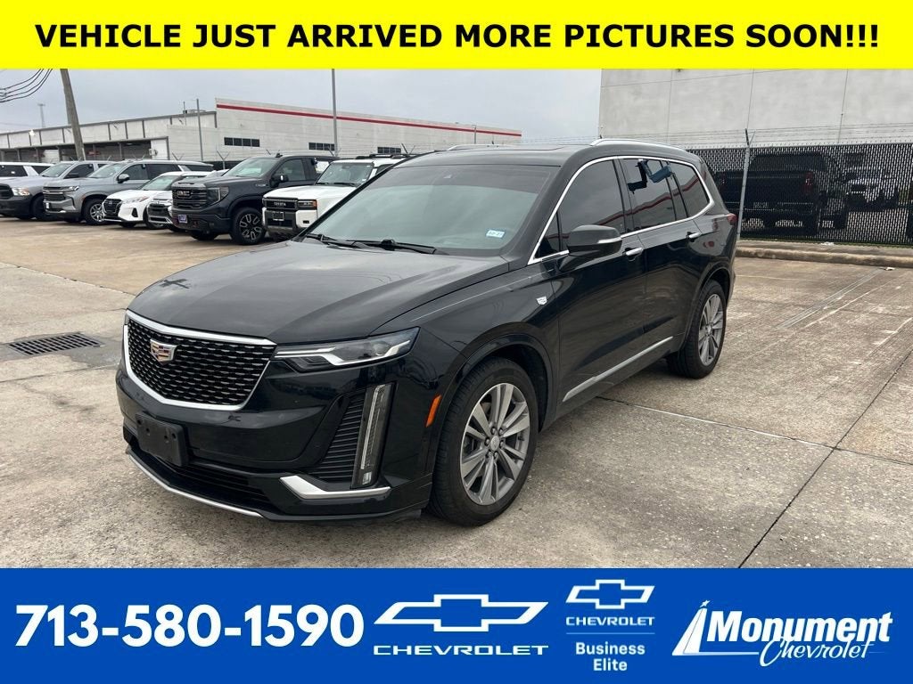 2022 Cadillac XT6 Premium Luxury