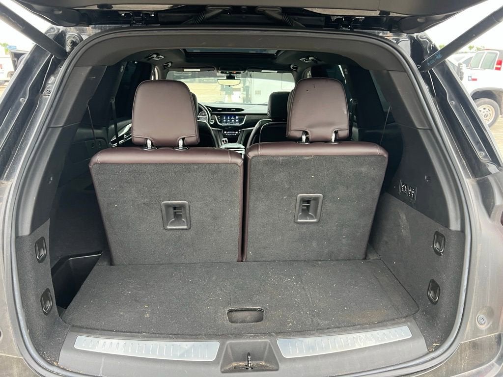 2022 Cadillac XT6 Premium Luxury