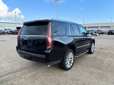 2018 Cadillac Escalade Luxury