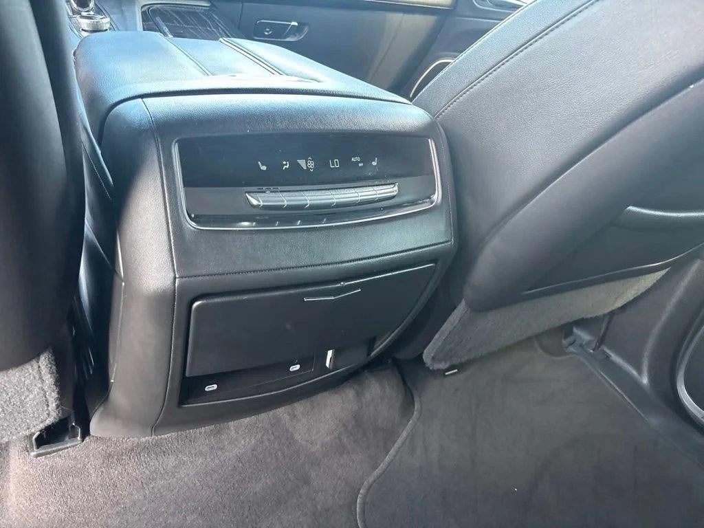 2024 Cadillac Escalade ESV Sport