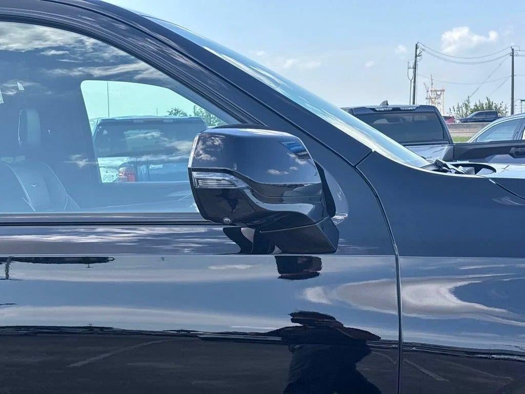 2024 Cadillac Escalade ESV Sport