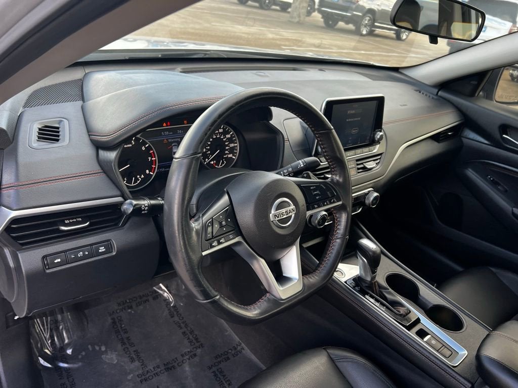2022 Nissan Altima 2.5 SR