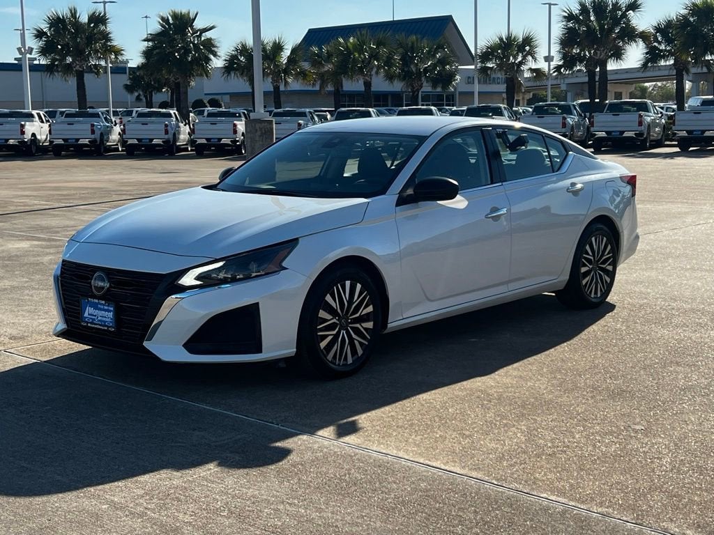 2024 Nissan Altima 2.5 SV