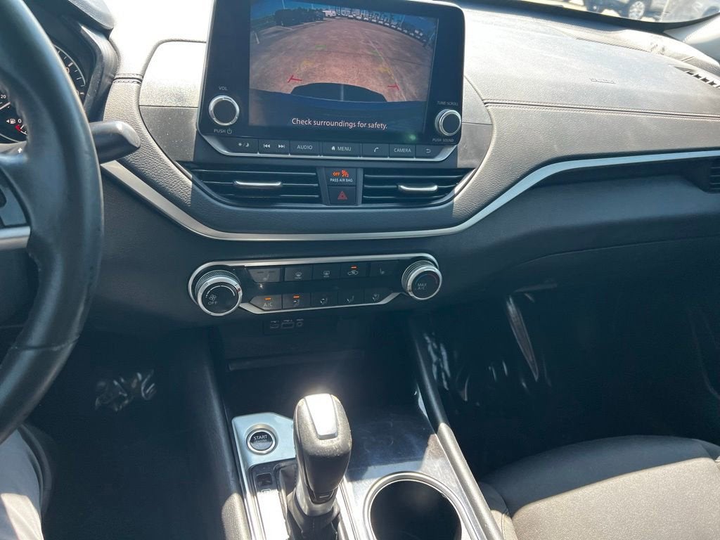 2021 Nissan Altima 2.5 SV