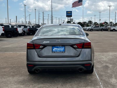 2023 Nissan Altima 2.5 SL