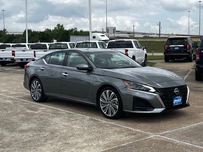 2023 Nissan Altima 2.5 SL