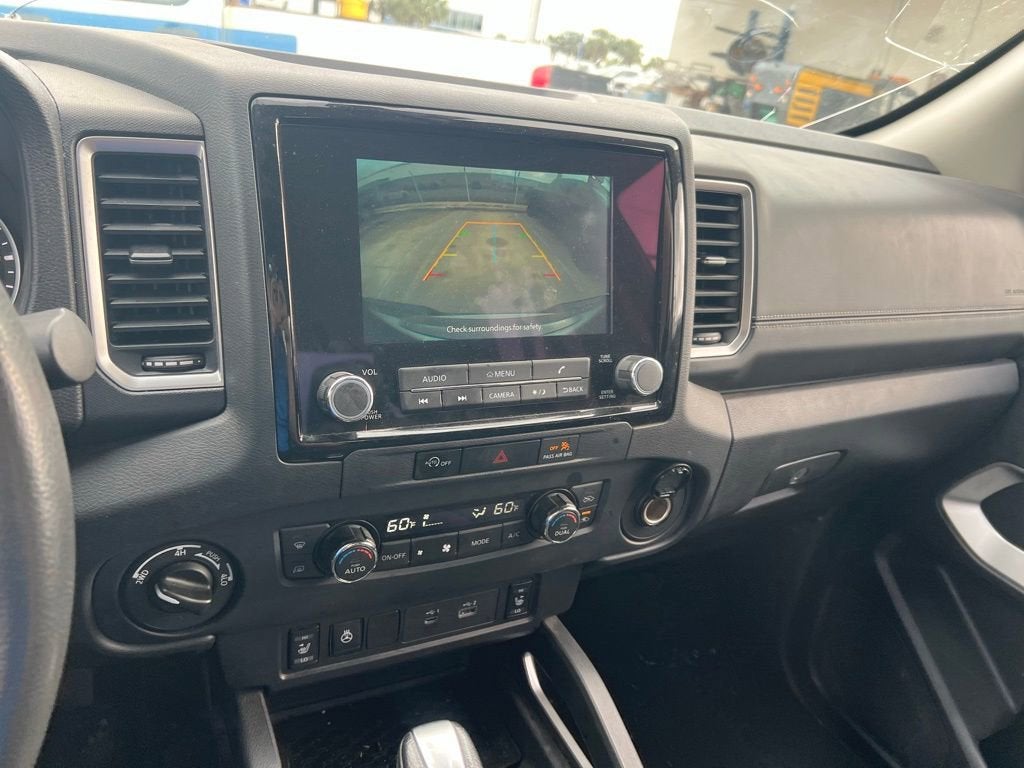 2023 Nissan Frontier SV