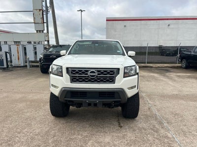 2023 Nissan Frontier SV