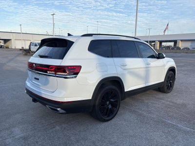 2025 Volkswagen Atlas 2.0T SE w/Technology