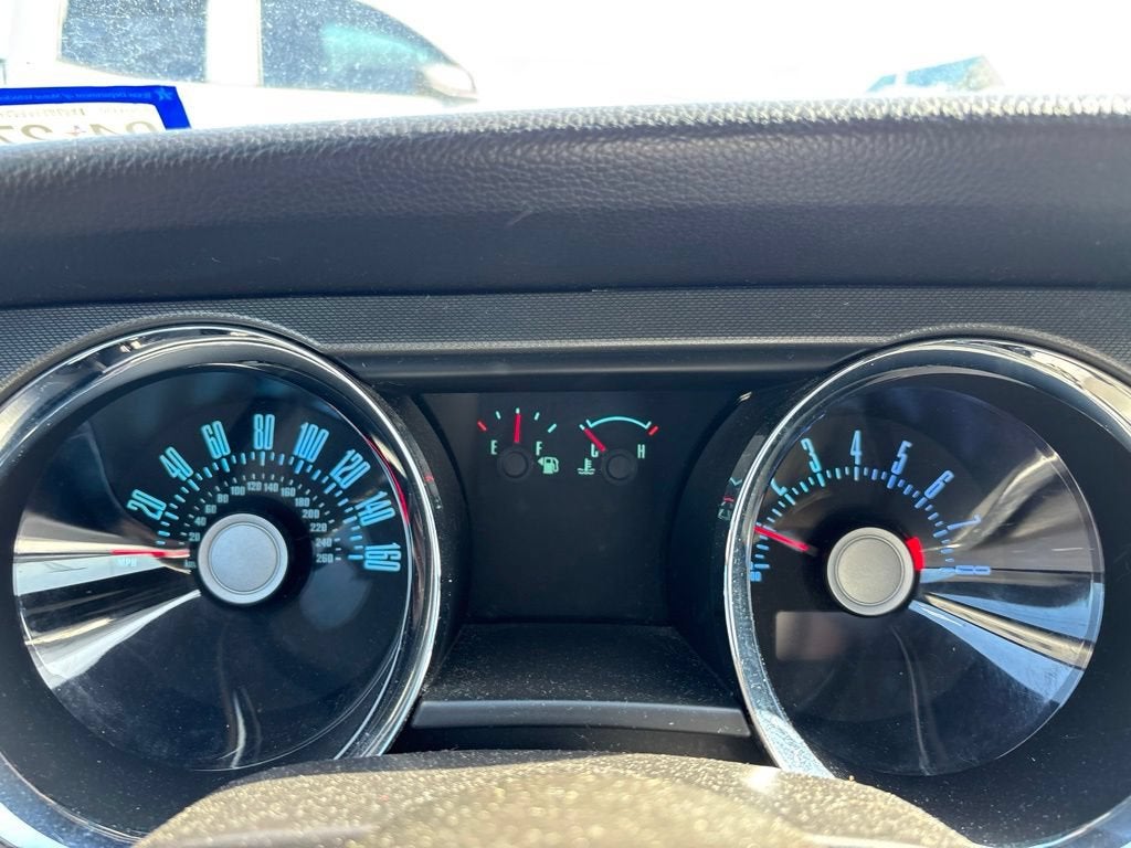 2012 Ford Mustang V6 Premium