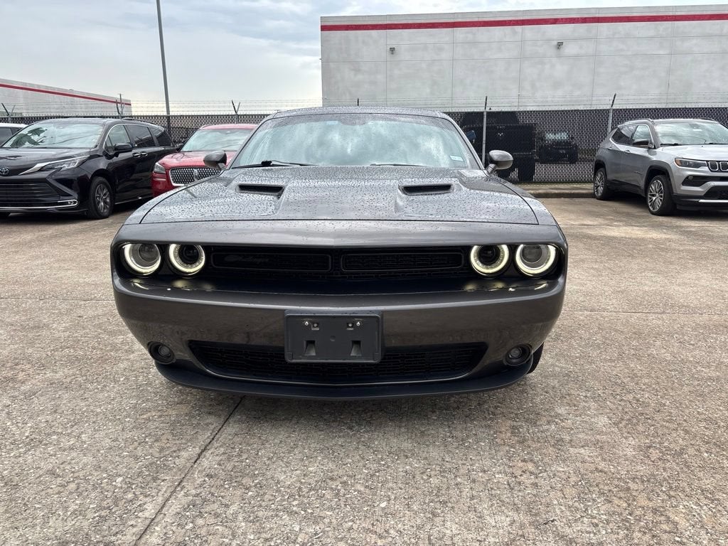 2021 Dodge Challenger SXT
