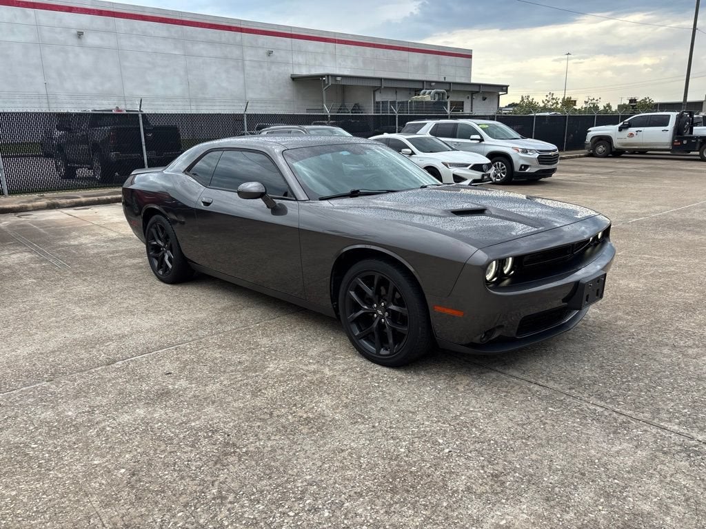 2021 Dodge Challenger SXT