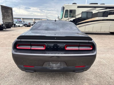 2021 Dodge Challenger SXT