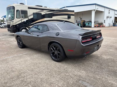 2021 Dodge Challenger SXT