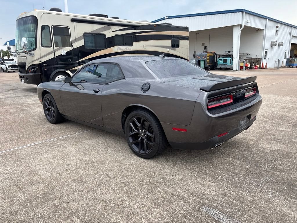 2021 Dodge Challenger SXT