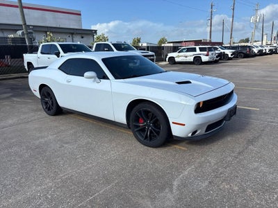 2016 Dodge Challenger SXT