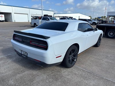 2016 Dodge Challenger SXT