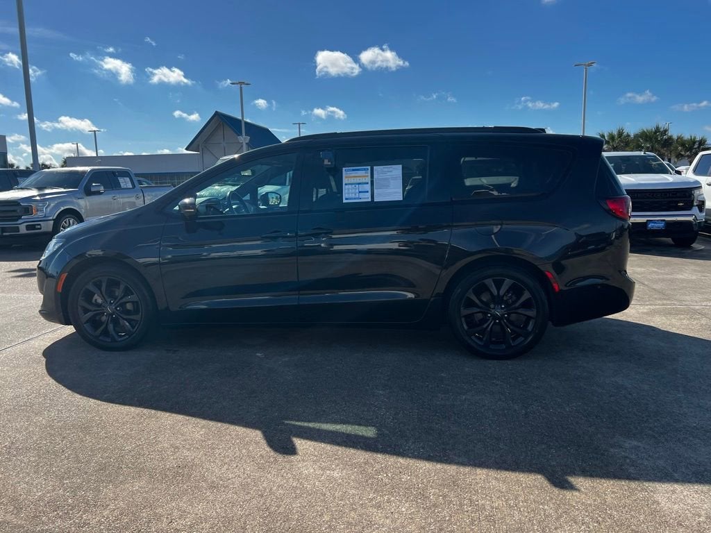 2020 Chrysler Pacifica Limited