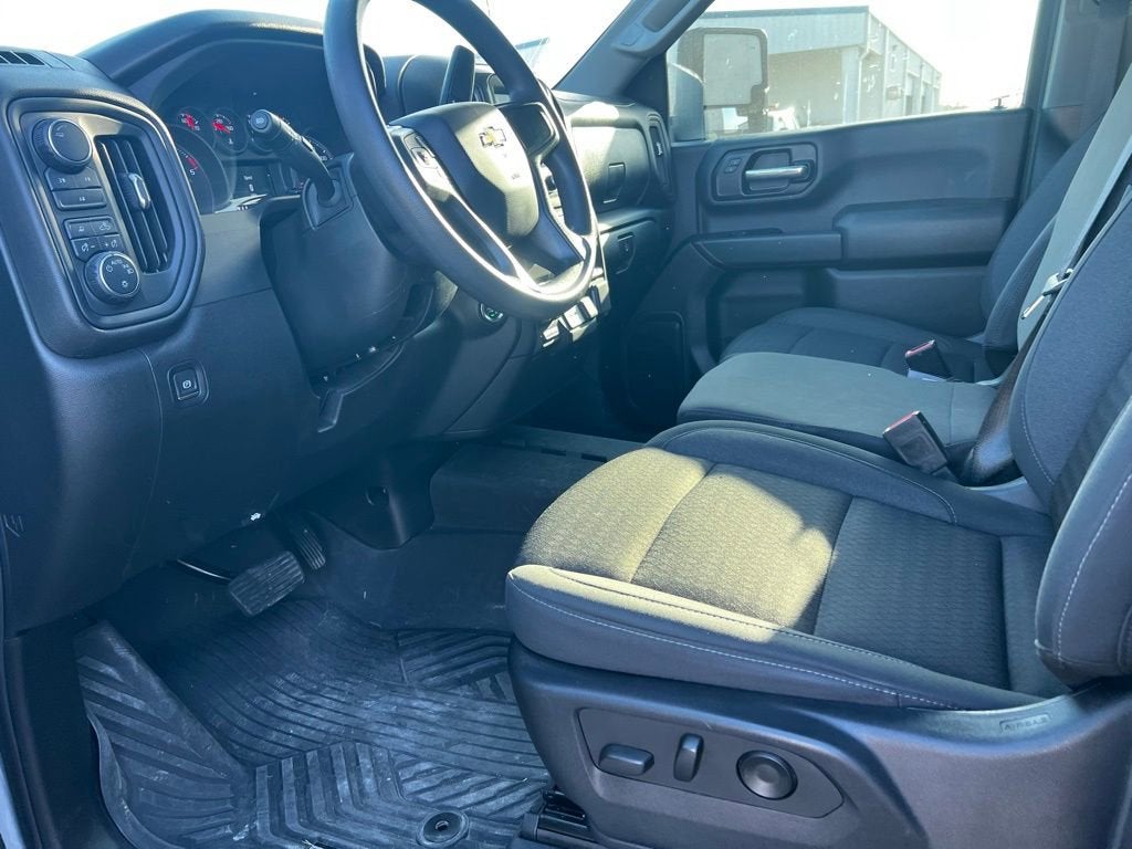 2024 Chevrolet Silverado 2500 HD Custom