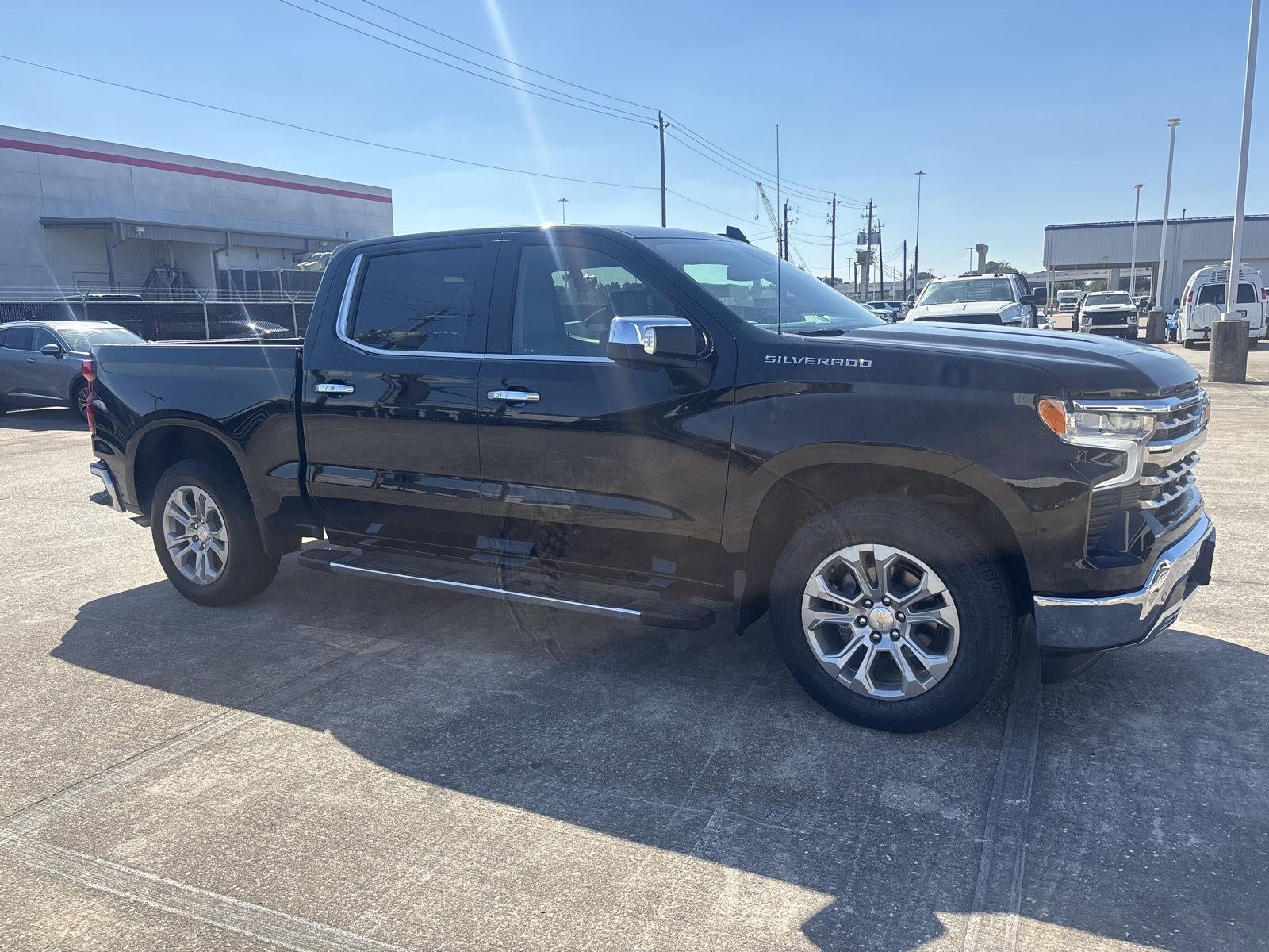 2024 Chevrolet Silverado 1500 LTZ