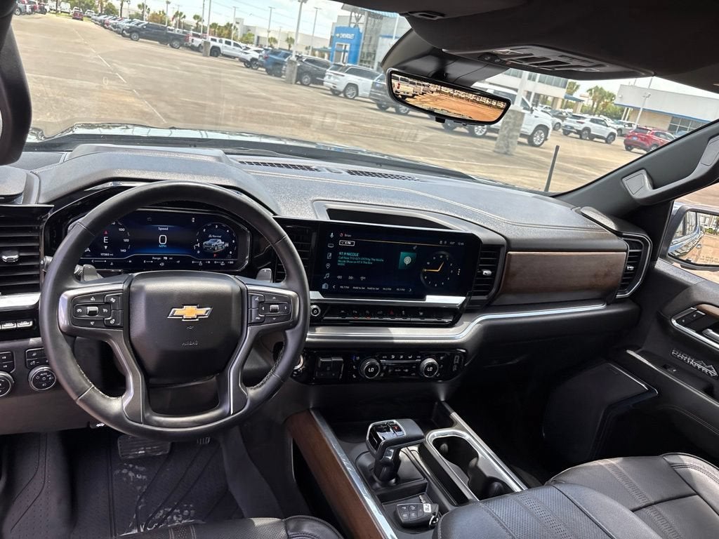 2023 Chevrolet Silverado 1500 High Country