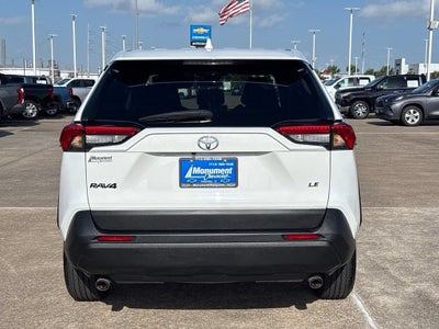 2024 Toyota RAV4 LE