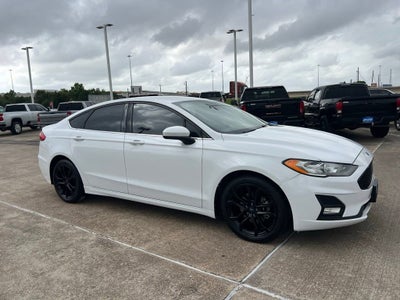 2020 Ford Fusion SE