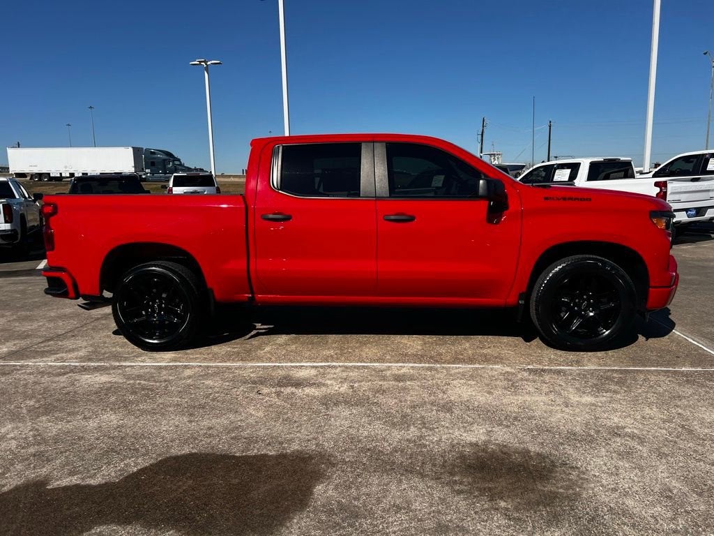 2024 Chevrolet Silverado 1500 Custom